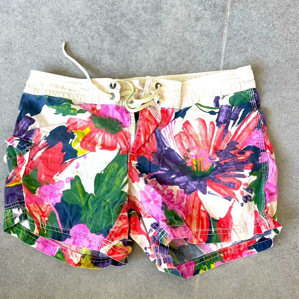 J Crew Vintage Watercolor Floral Board Shorts Sz 2